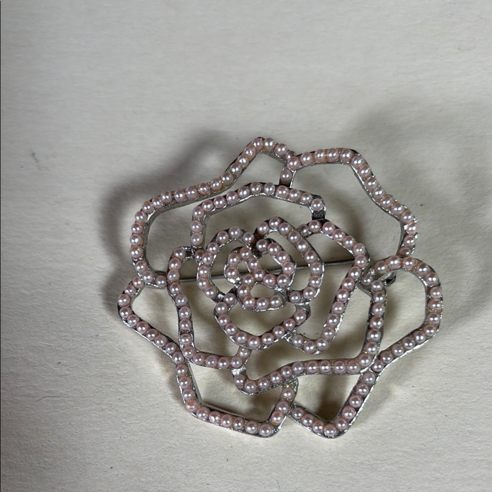 Elegant Silver Rose Brooch